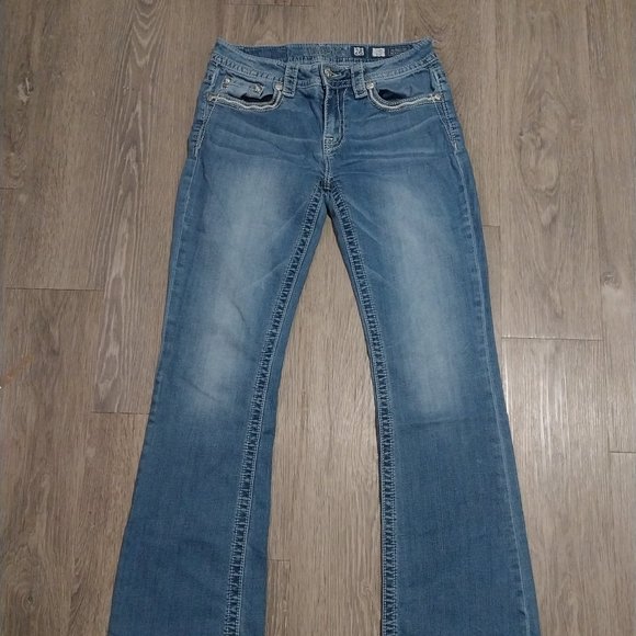 Miss Me Chloe Boot Jeans Size 28 - Picture 3 of 12